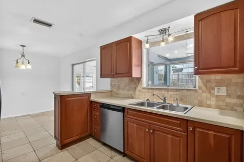 2631 Ne Myrtle Street Jensen Beach FL 34957