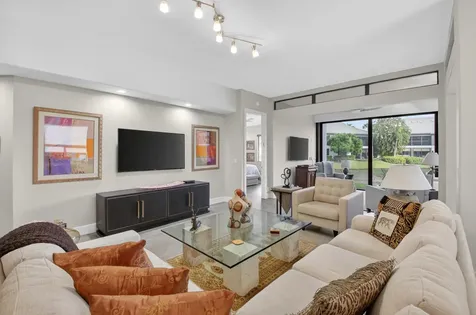 21222 Clubside Drive Boca Raton FL 33434