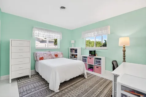 1200 Sw 12th Terrace Boca Raton FL 33486