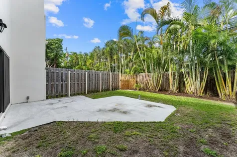 541 N Ocean Boulevard Boca Raton FL 33432