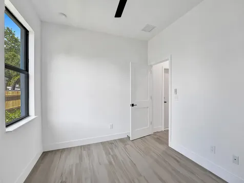 130 E Hart Street Lantana FL 33462