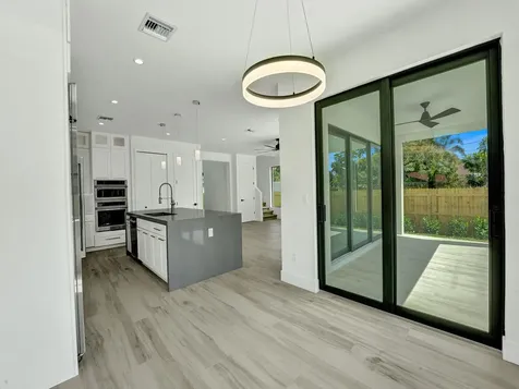 130 E Hart Street Lantana FL 33462