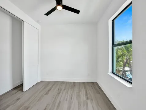 130 E Hart Street Lantana FL 33462