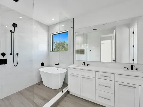 130 E Hart Street Lantana FL 33462
