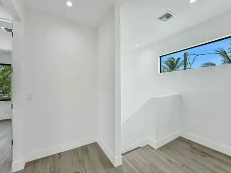 130 E Hart Street Lantana FL 33462