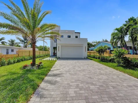 130 E Hart Street Lantana FL 33462