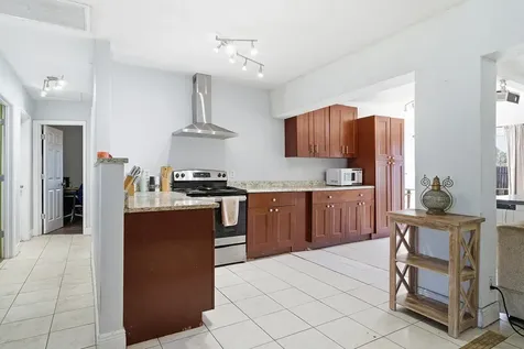 333 Mid Pines Road Palm Springs FL 33461