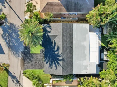 913 S Lakeside Place Lantana FL 33462