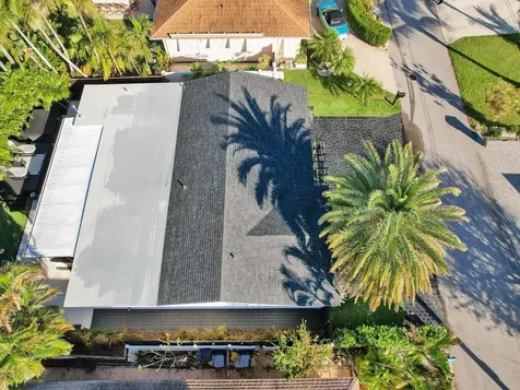 913 S Lakeside Place Lantana FL 33462