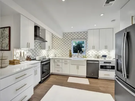 913 S Lakeside Place Lantana FL 33462