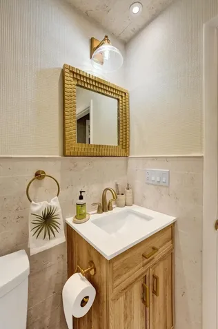 913 S Lakeside Place Lantana FL 33462