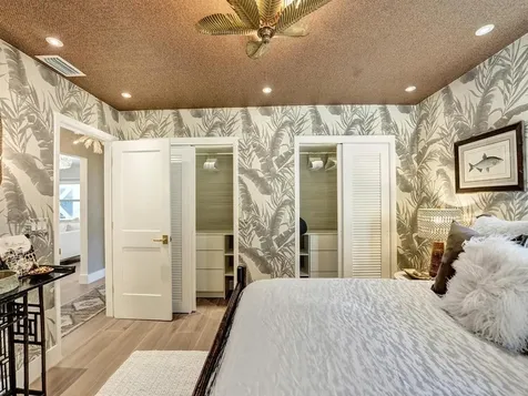 913 S Lakeside Place Lantana FL 33462