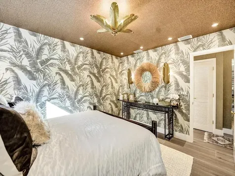 913 S Lakeside Place Lantana FL 33462
