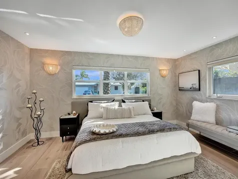 913 S Lakeside Place Lantana FL 33462