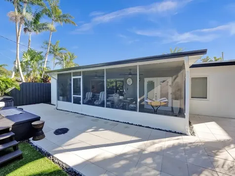 913 S Lakeside Place Lantana FL 33462