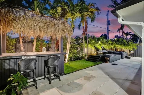 913 S Lakeside Place Lantana FL 33462