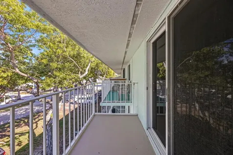 92550 Overseas Highway Tavernier FL 33070