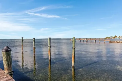 92550 Overseas Highway Tavernier FL 33070