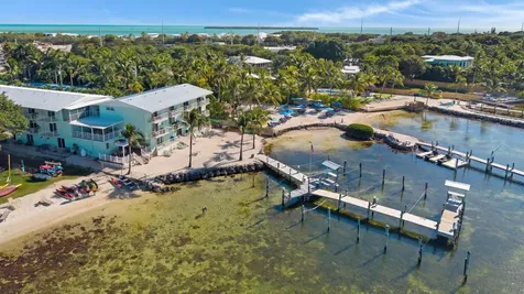 92550 Overseas Highway Tavernier FL 33070
