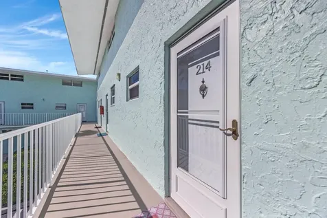 92550 Overseas Highway Tavernier FL 33070