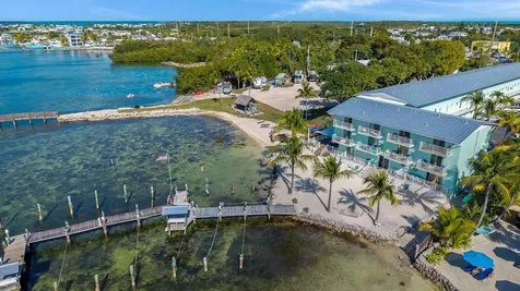 92550 Overseas Highway Tavernier FL 33070
