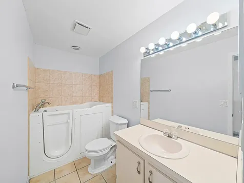 730 Nw 27th Avenue Delray Beach FL 33445