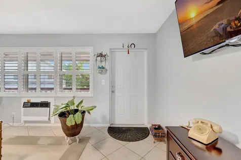46 Andover B West Palm Beach FL 33417