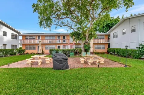 46 Andover B West Palm Beach FL 33417