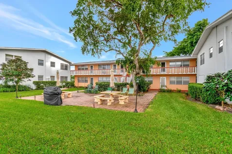 46 Andover B West Palm Beach FL 33417