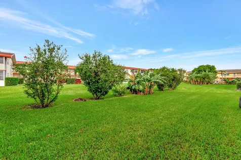 46 Andover B West Palm Beach FL 33417