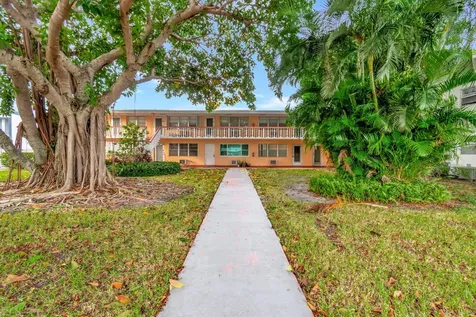 46 Andover B West Palm Beach FL 33417