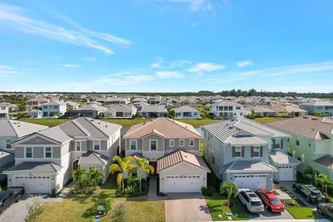 4620 Ambersweet Way The Acreage FL 33470