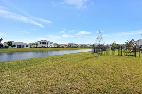 4620 Ambersweet Way The Acreage FL 33470