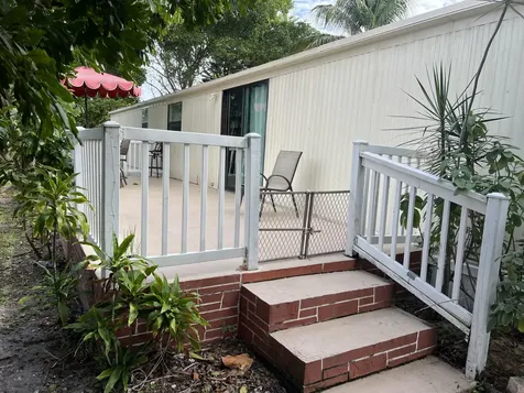 6730 Nw 44th Way Coconut Creek FL 33073