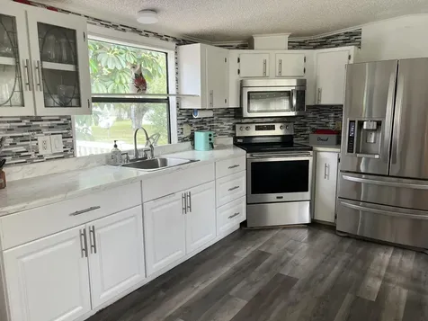 6730 Nw 44th Way Coconut Creek FL 33073