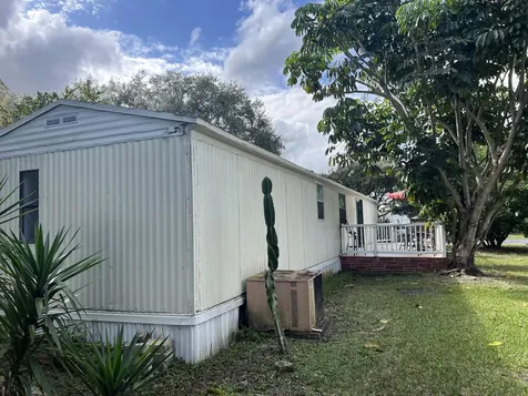 6730 Nw 44th Way Coconut Creek FL 33073