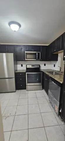 1505 Crescent Circle Lake Park FL 33403