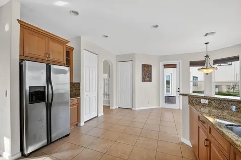 6068 Pond Bluff Court Lake Worth FL 33467