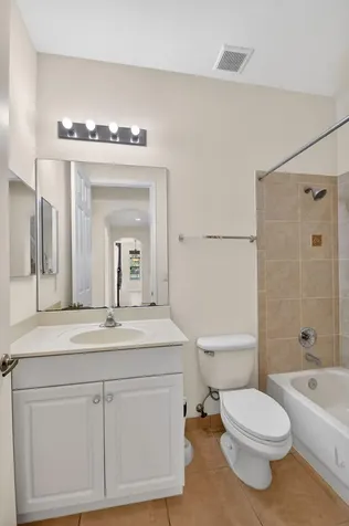 6068 Pond Bluff Court Lake Worth FL 33467
