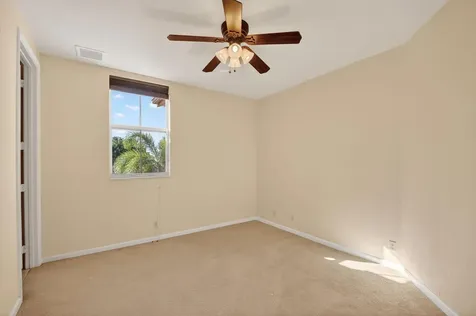 6068 Pond Bluff Court Lake Worth FL 33467