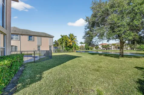 6068 Pond Bluff Court Lake Worth FL 33467