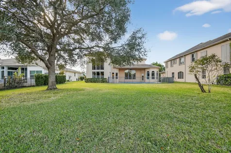 6068 Pond Bluff Court Lake Worth FL 33467
