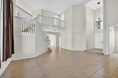 6068 Pond Bluff Court Lake Worth FL 33467
