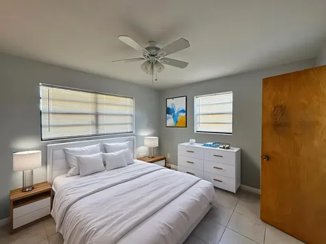 8761 40th Terrace Palm Beach Gardens FL 33410