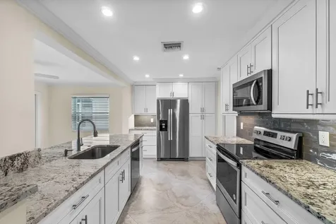2096 SW 13th Terrace Boynton Beach FL 33426