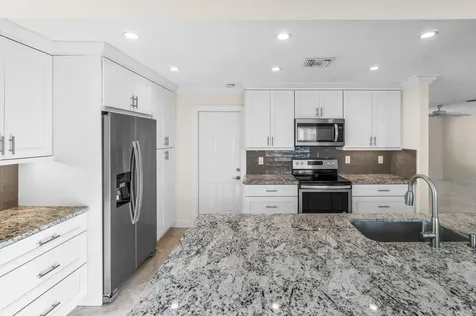 2096 SW 13th Terrace Boynton Beach FL 33426
