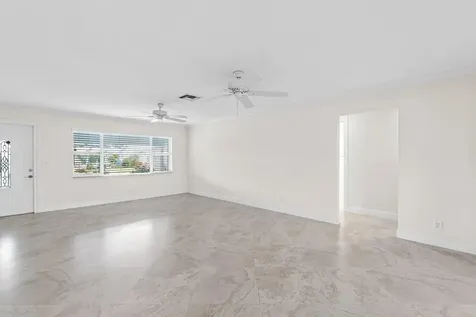 2096 SW 13th Terrace Boynton Beach FL 33426