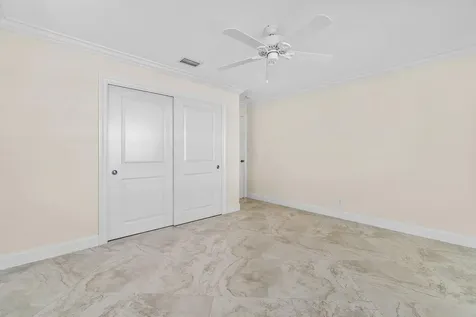 2096 SW 13th Terrace Boynton Beach FL 33426