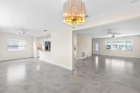 2096 SW 13th Terrace Boynton Beach FL 33426