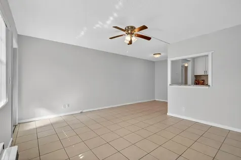 378 Sheffield P West Palm Beach FL 33417